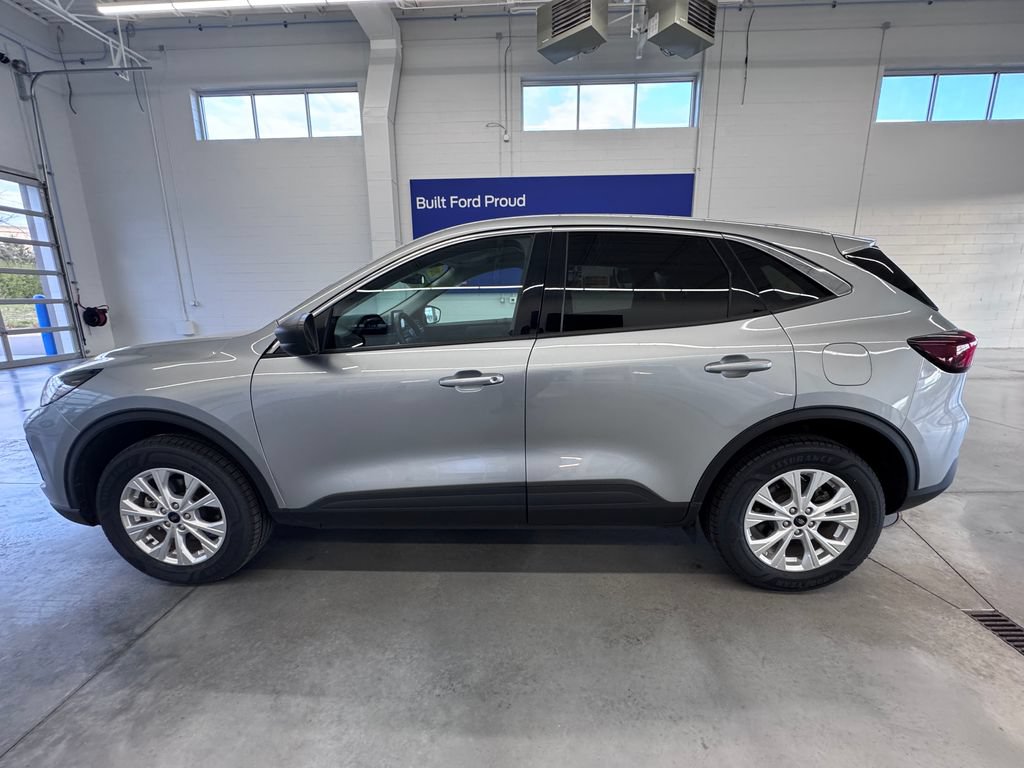 Certified 2024 Ford Escape Active AWD/4WD image 8