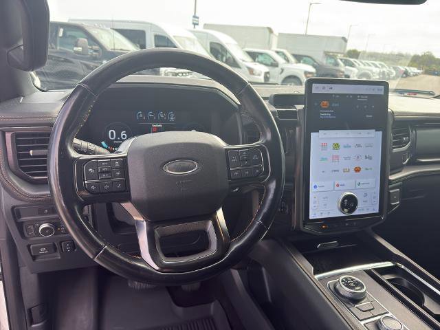 Certified 2022 Ford Expedition Platinum image 9