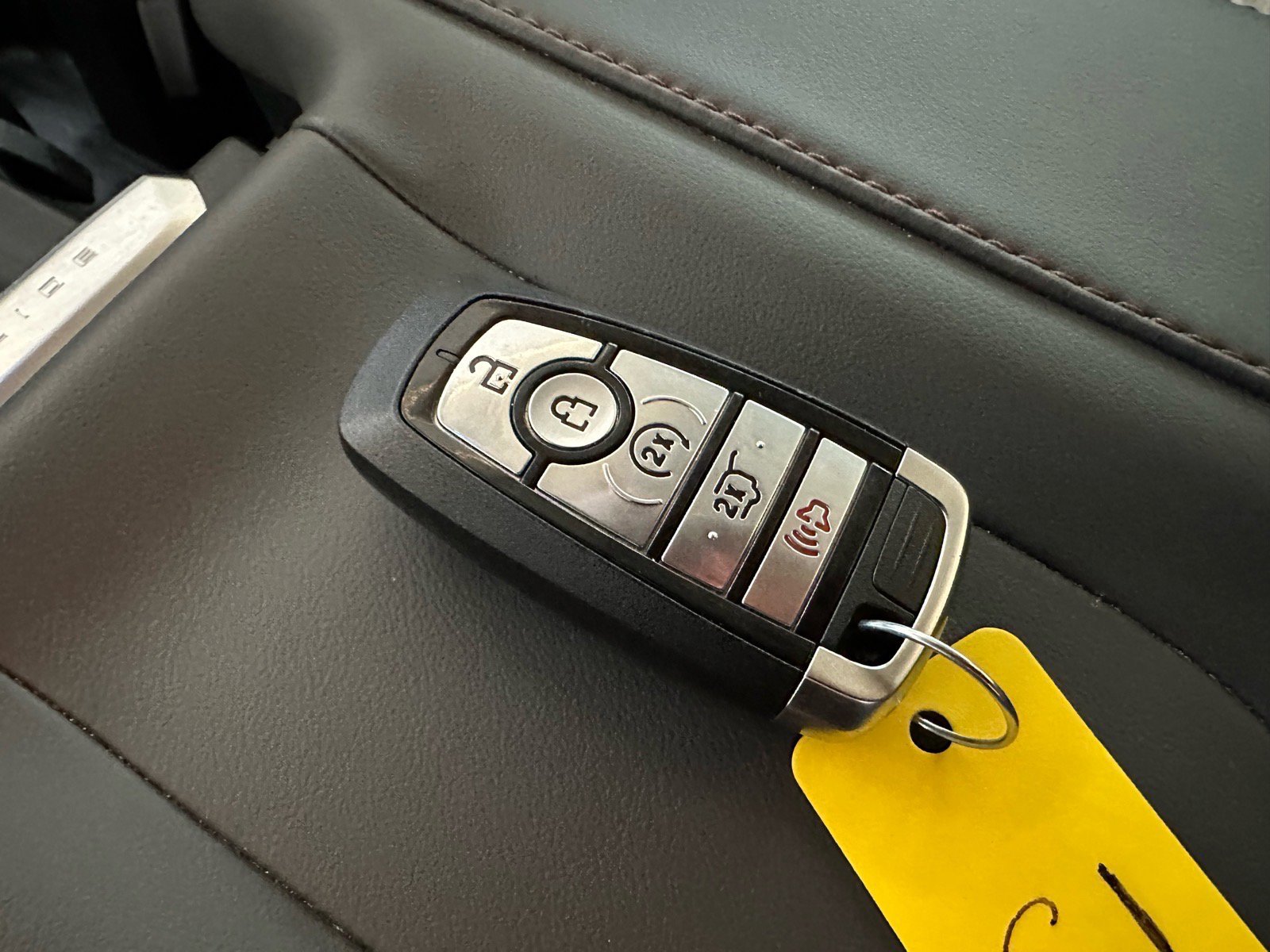 Certified 2025 Ford Expedition Active image 39