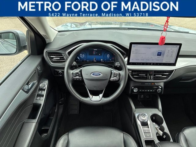 Certified 2024 Ford Escape Platinum AWD/4WD image 12
