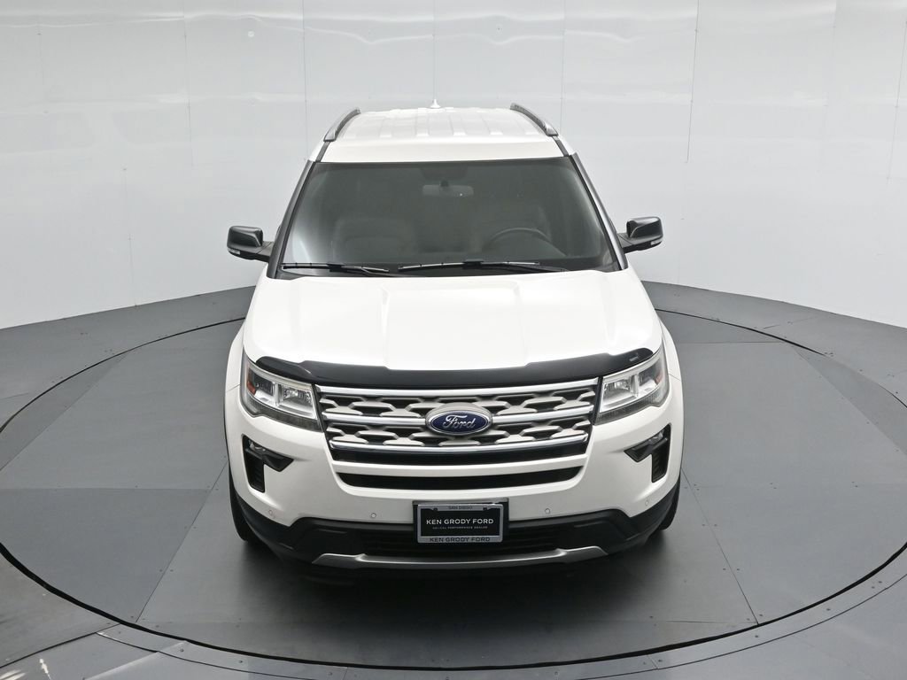 Certified 2018 Ford Explorer XLT w/ Equipment Group 202A FWD image 37