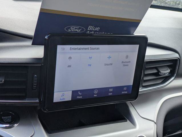 Certified 2022 Ford Explorer XLT w/ Equipment Group 202A AWD/4WD image 23
