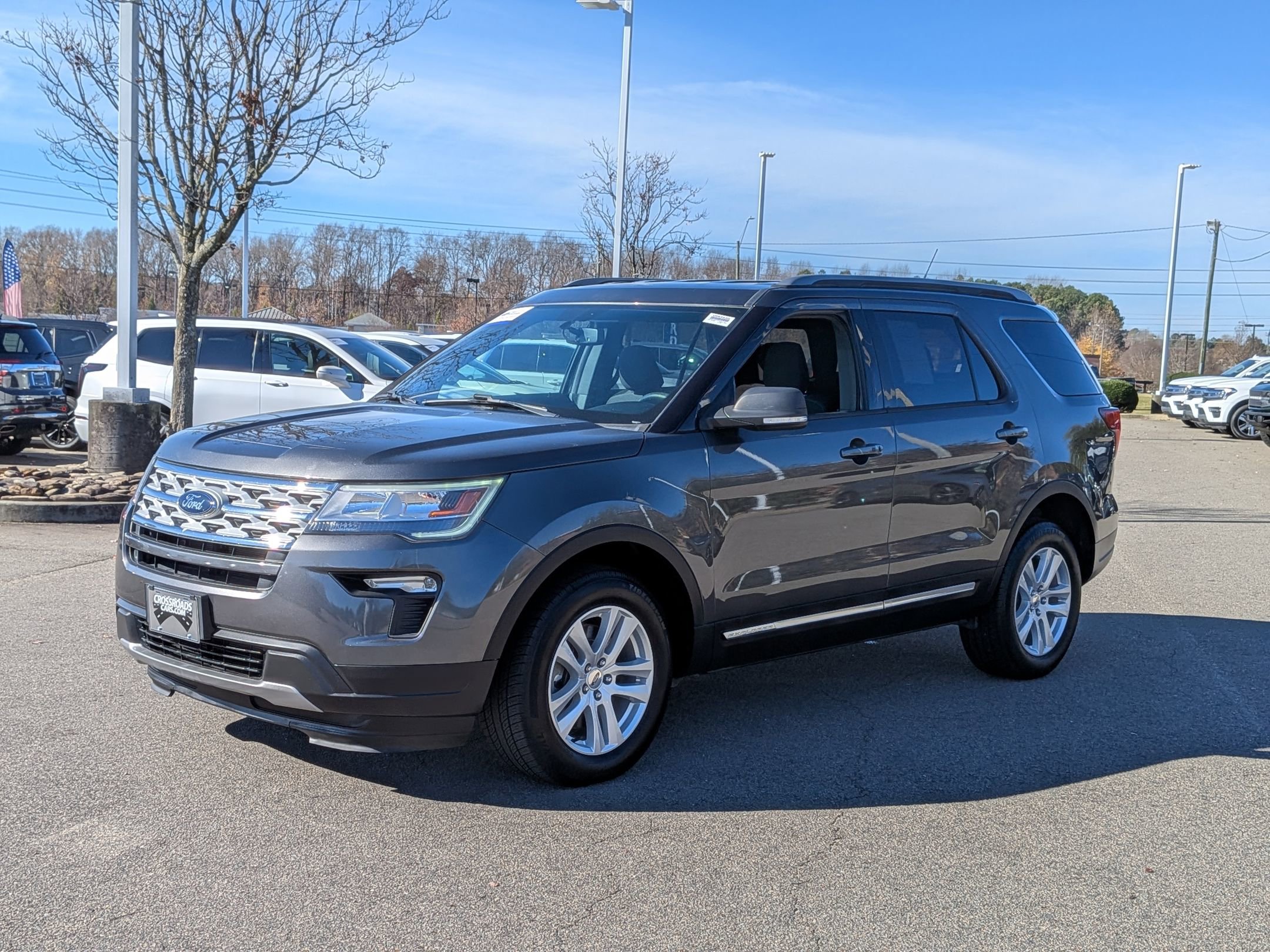 Certified 2019 Ford Explorer XLT w/ Equipment Group 201A image 8
