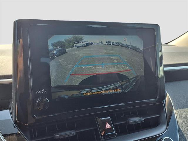 Used 2025 Toyota Corolla LE FWD image 7