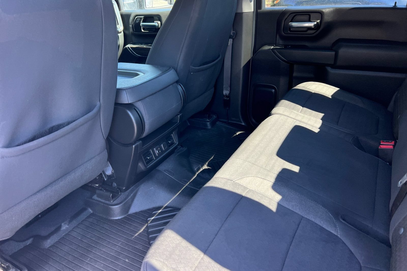 Used 2023 Chevrolet Silverado 2500 LT w/ Convenience Package AWD/4WD image 13