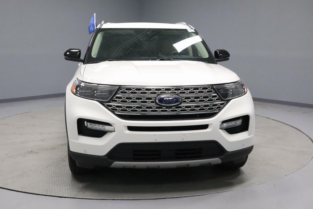 Certified 2022 Ford Explorer Limited w/ Hybrid Equipment Group 310A image 8