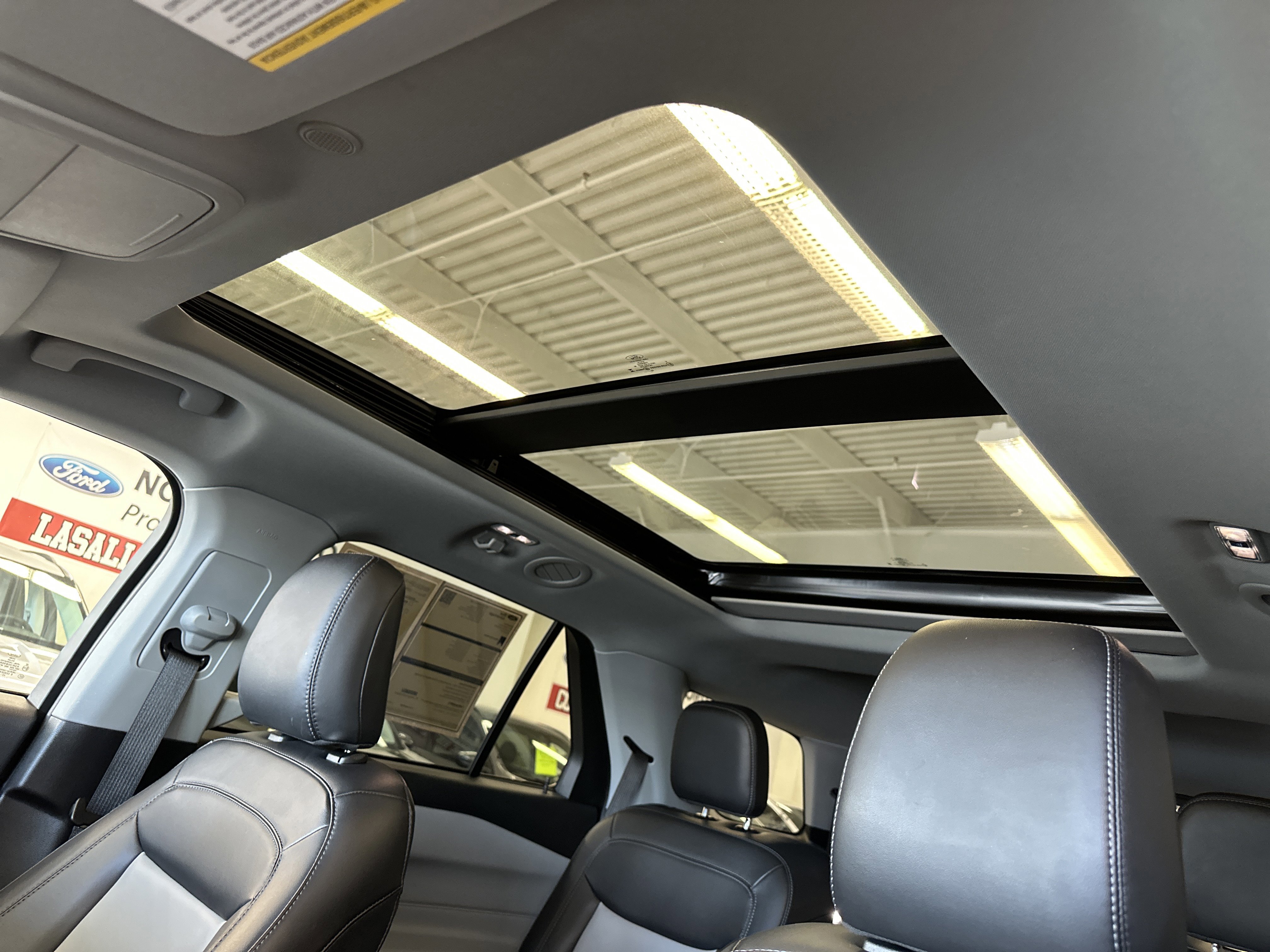 Certified 2023 Ford Explorer XLT w/ Equipment Group 202A image 13