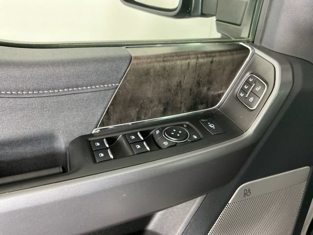 Certified 2025 Ford F450 Lariat w/ FX4 Off-Road Package AWD/4WD image 16