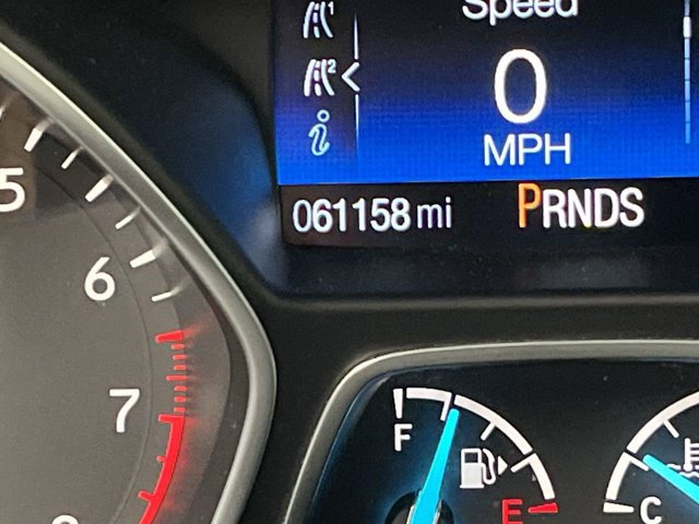 Certified 2019 Ford Escape Titanium w/ U9j03 - Titanium Tow Package AWD/4WD image 16