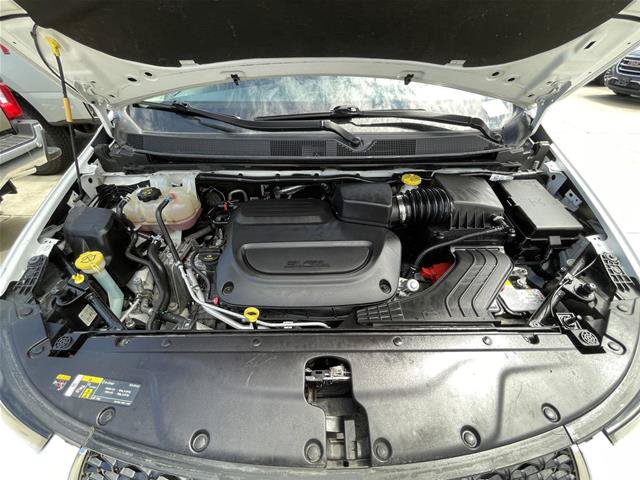 Used 2024 Chrysler Pacifica Touring-L FWD image 35
