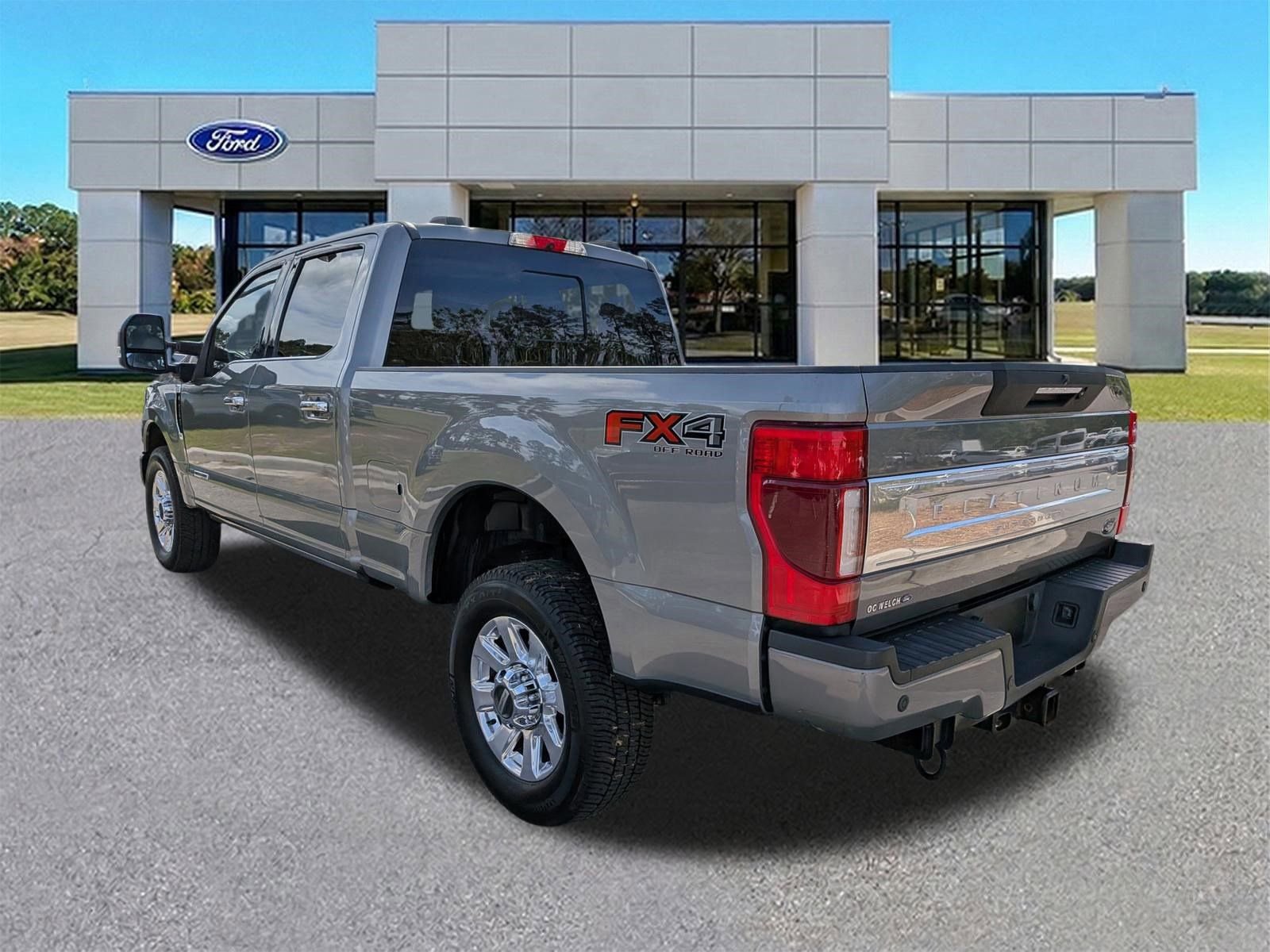 Certified 2020 Ford F250 Platinum w/ FX4 Off-Road Package image 3