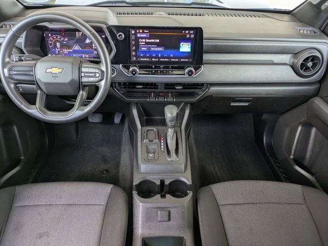 Used 2024 Chevrolet Colorado W/T image 9