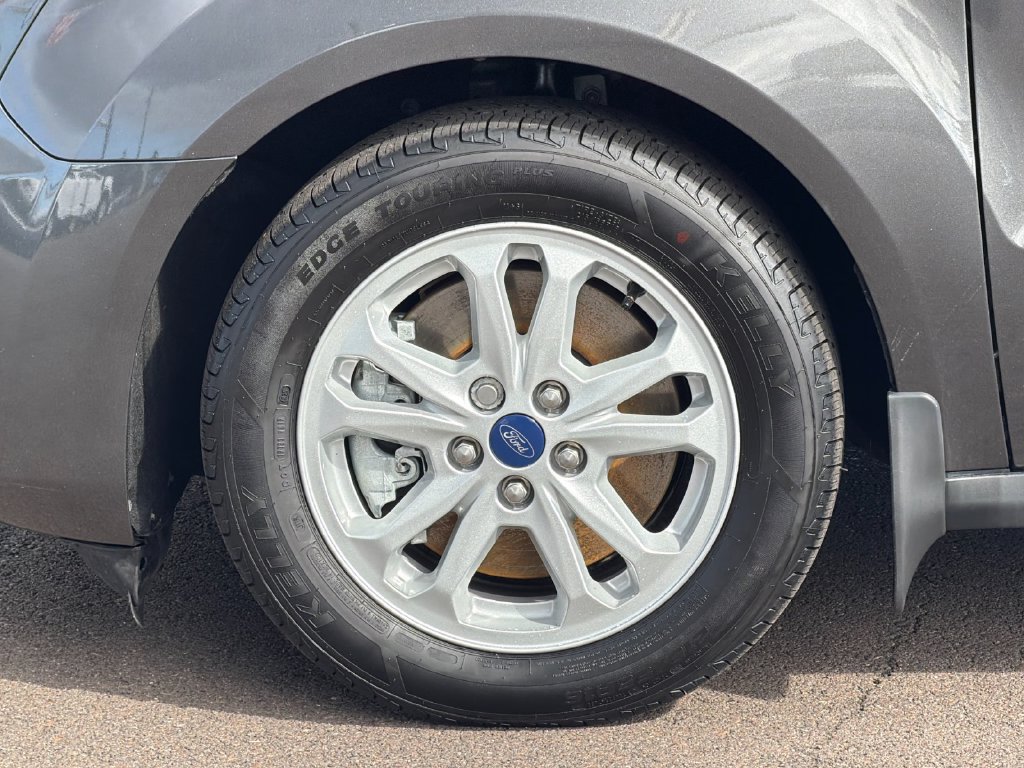 Certified 2023 Ford Transit Connect XLT FWD image 24