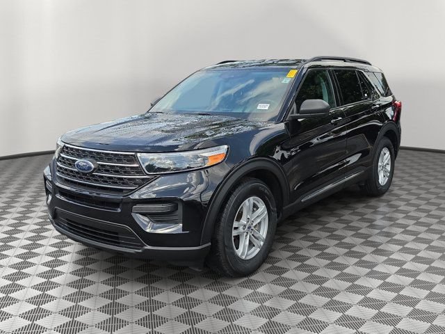 Certified 2023 Ford Explorer XLT RWD video 3