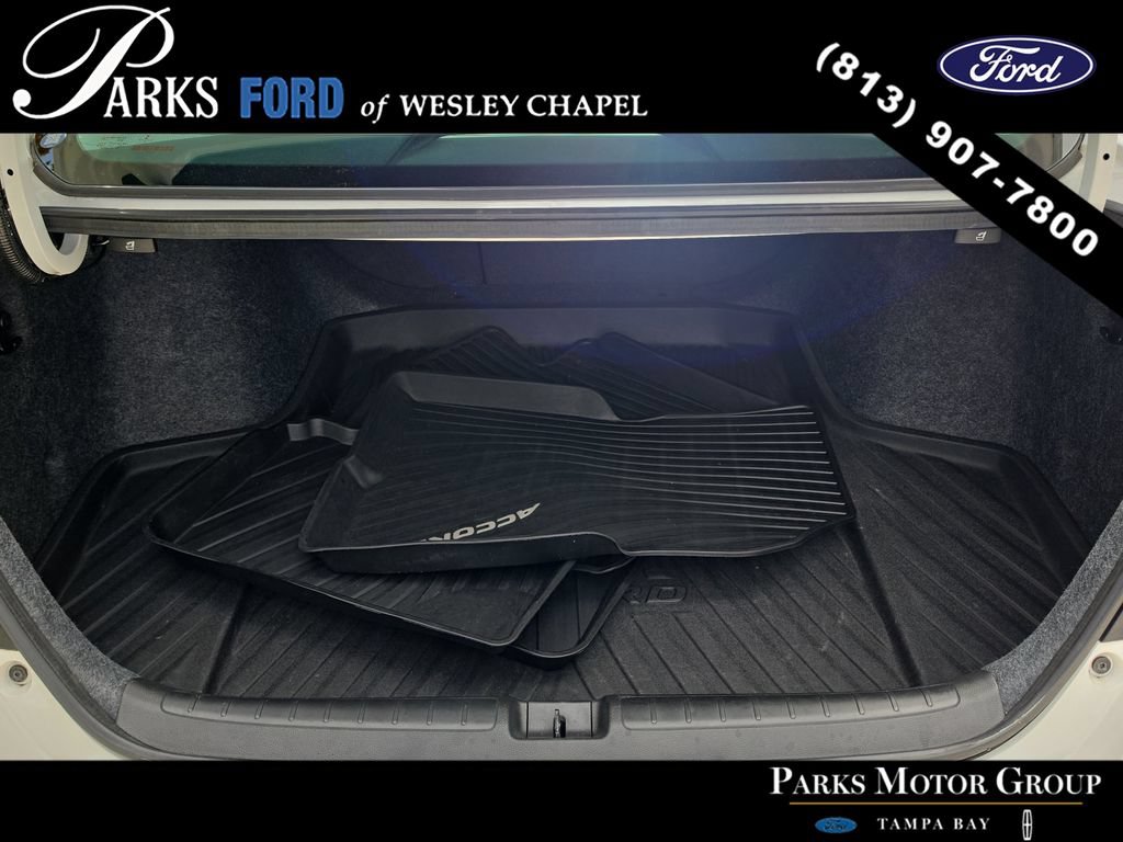 Used 2022 Honda Accord EX-L image 8