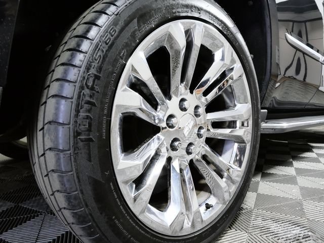 Used 2019 Cadillac Escalade Premium Luxury w/ LPO, Escalade Noir Package RWD image 8
