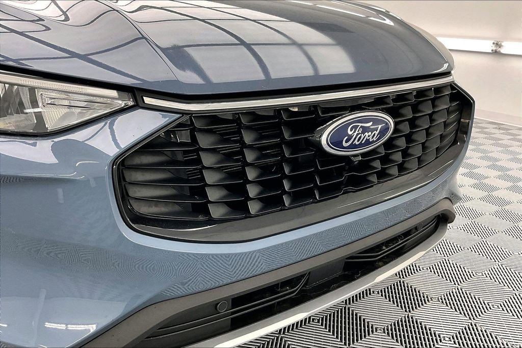 Certified 2024 Ford Escape Active w/ Tech Pack #2 image 28