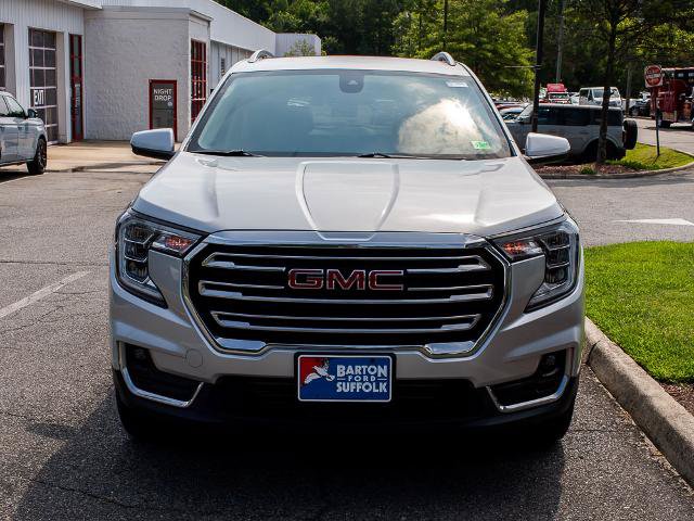 Used 2022 GMC Terrain SLT AWD/4WD image 2