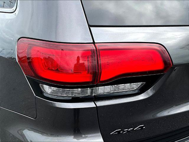 Used 2021 Jeep Grand Cherokee Laredo X AWD/4WD image 23