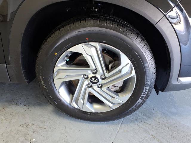 Used 2023 Hyundai Santa Fe SEL FWD image 9