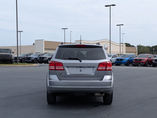Used 2020 Dodge Journey SE w/ Blacktop Package image 4