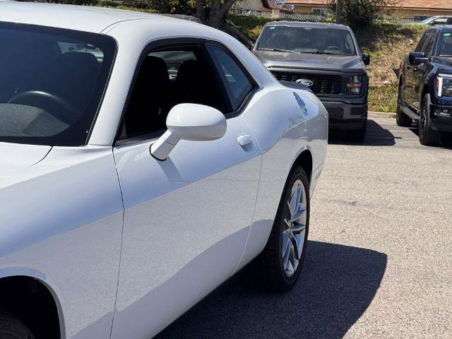 Used 2022 Dodge Challenger GT AWD/4WD image 9