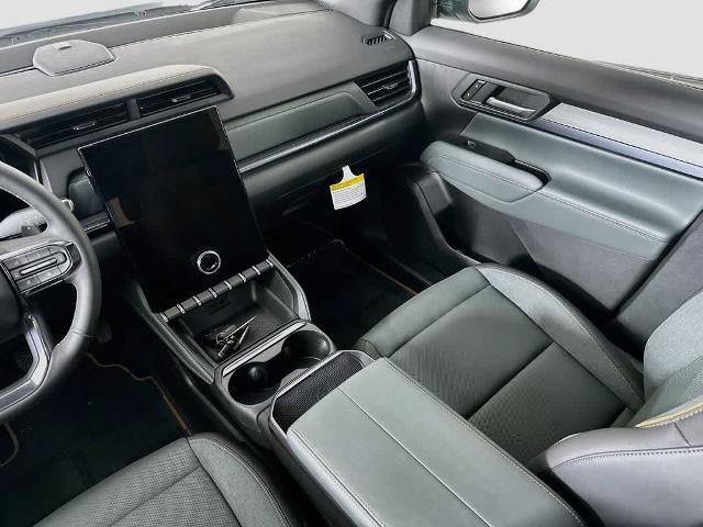 Used 2026 GMC Terrain AT4 AWD/4WD image 11