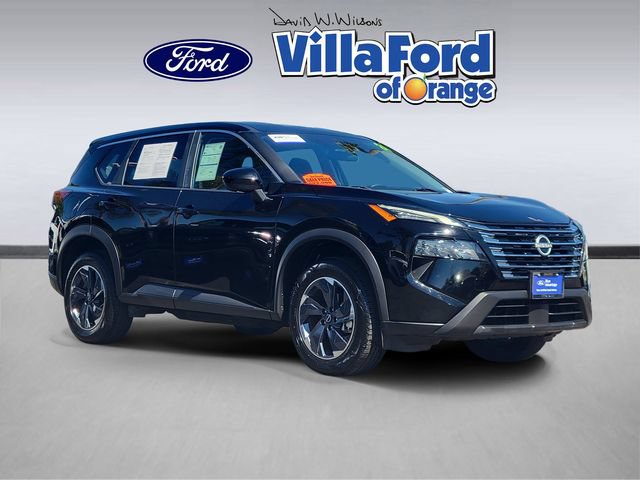 Used 2024 Nissan Rogue SV
