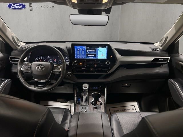 Used 2022 Toyota Highlander Platinum AWD/4WD video 2