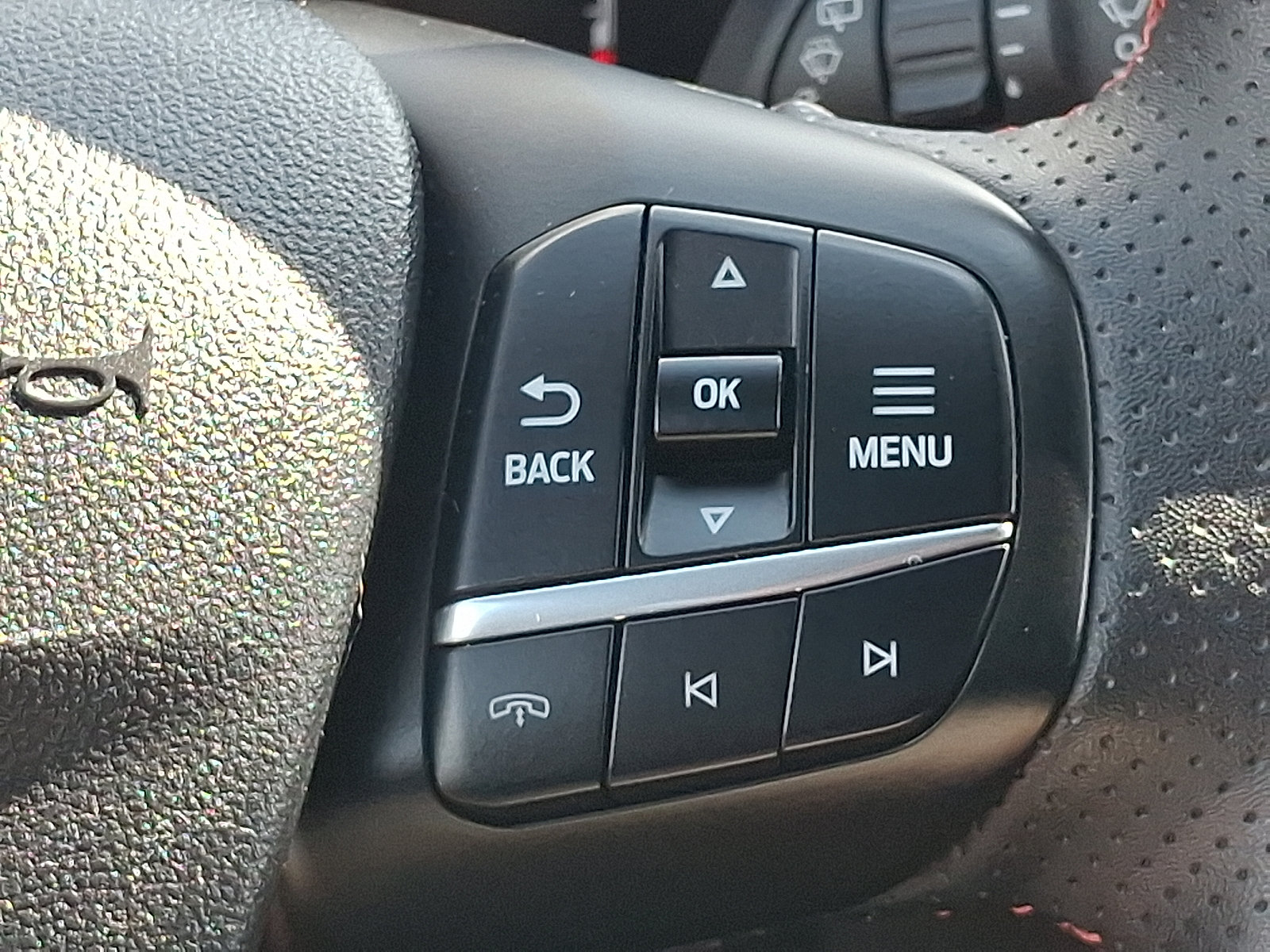 Certified 2024 Ford Escape ST-Line AWD/4WD image 21