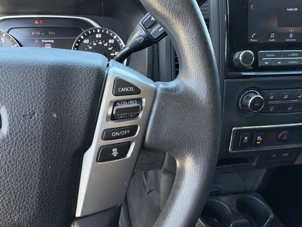 Used 2022 Nissan Titan SV image 25