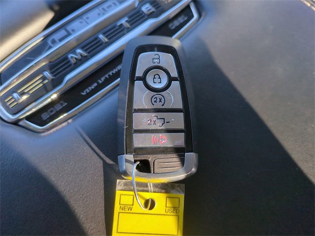 Certified 2021 Ford F250 Limited w/ FX4 Off-Road Package image 30