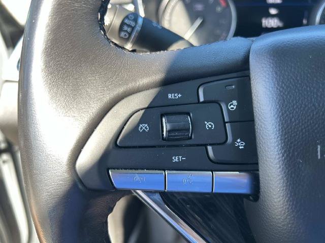 Used 2023 Cadillac XT6 Premium Luxury w/ Technology Package AWD/4WD image 31
