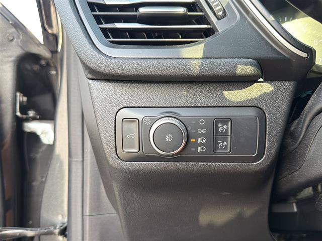 Certified 2020 Ford Escape SEL FWD image 21