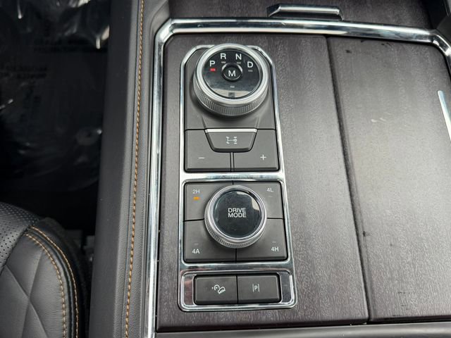 Certified 2024 Ford Expedition Platinum AWD/4WD image 25