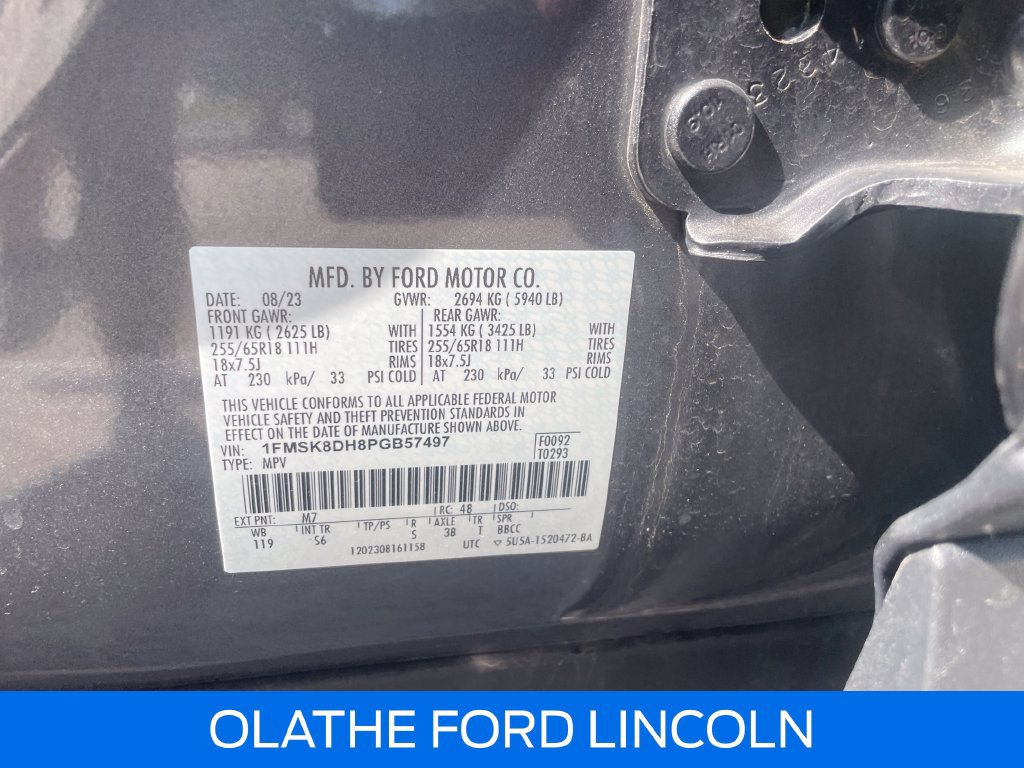 Certified 2023 Ford Explorer XLT w/ Equipment Group 202A AWD/4WD image 23