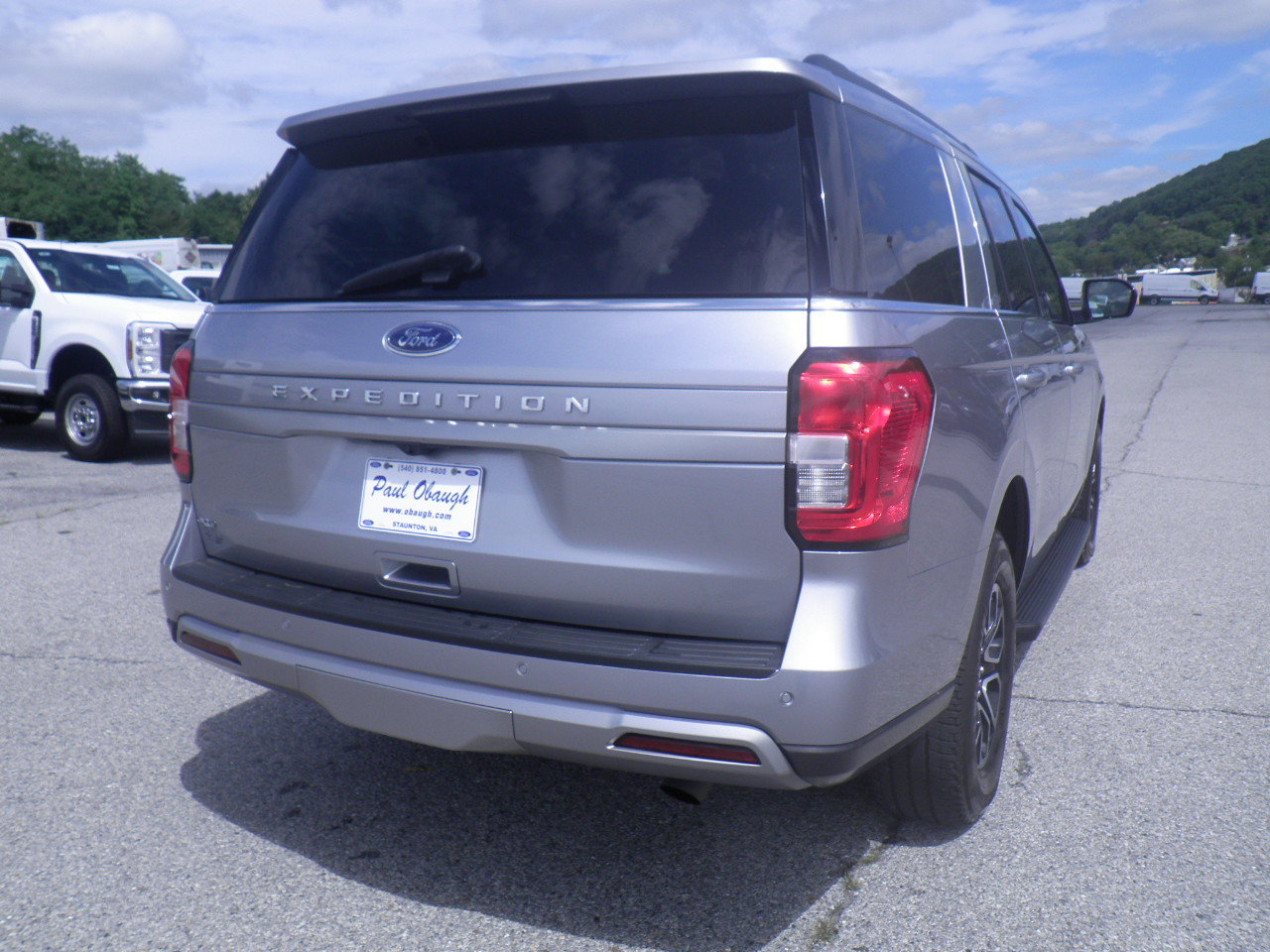 Certified 2024 Ford Expedition XLT AWD/4WD image 6