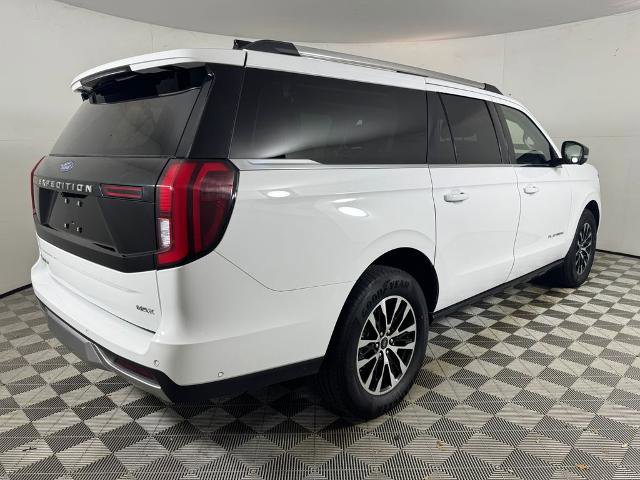 Certified 2025 Ford Expedition Max Platinum AWD/4WD image 3