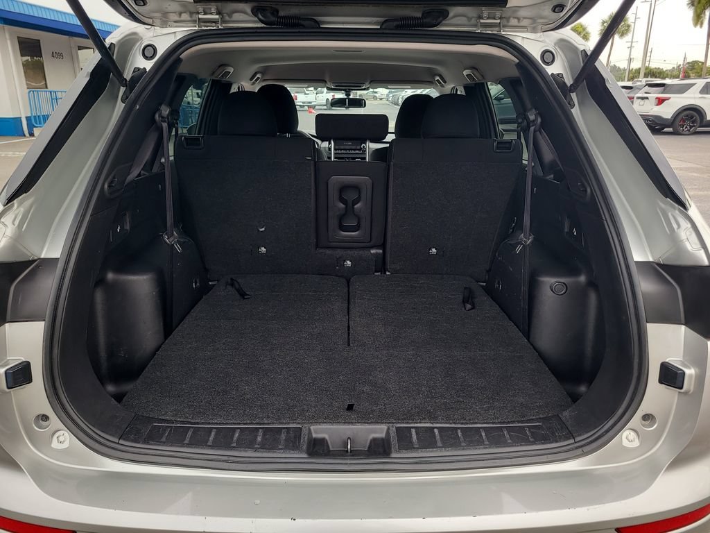 Used 2022 Mitsubishi Outlander ES FWD image 7