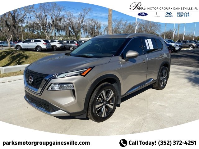 Used 2022 Nissan Rogue Platinum w/ Head-Up Display Package image 8