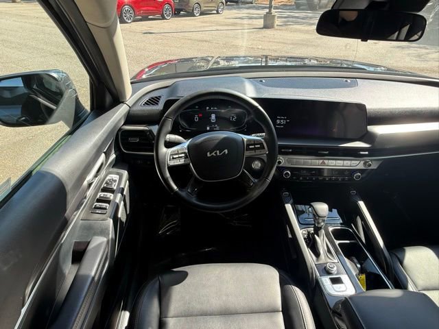 Used 2024 Kia Telluride S w/ S Sunroof Package image 11