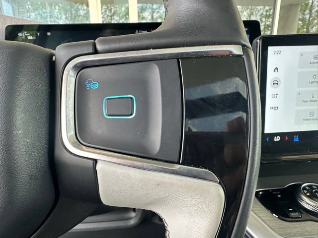 Certified 2025 Ford Expedition Max Platinum w/ Driver's Package AWD/4WD image 28
