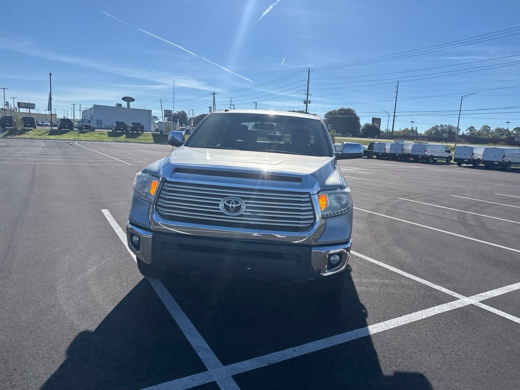 Used 2017 Toyota Tundra Limited w/ Limited Premium Package AWD/4WD image 4