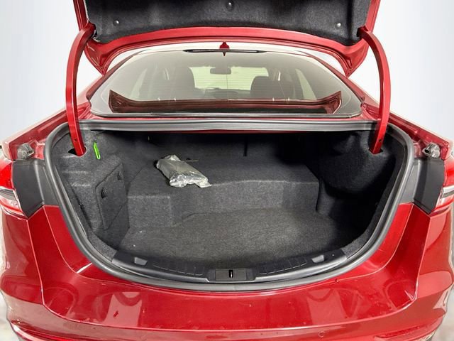 Certified 2020 Ford Fusion SE image 24