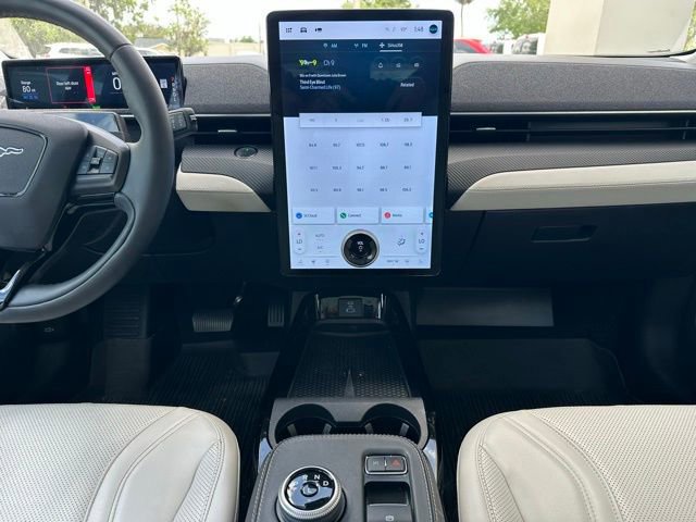 Certified 2023 Ford Mustang Mach-E Premium image 16