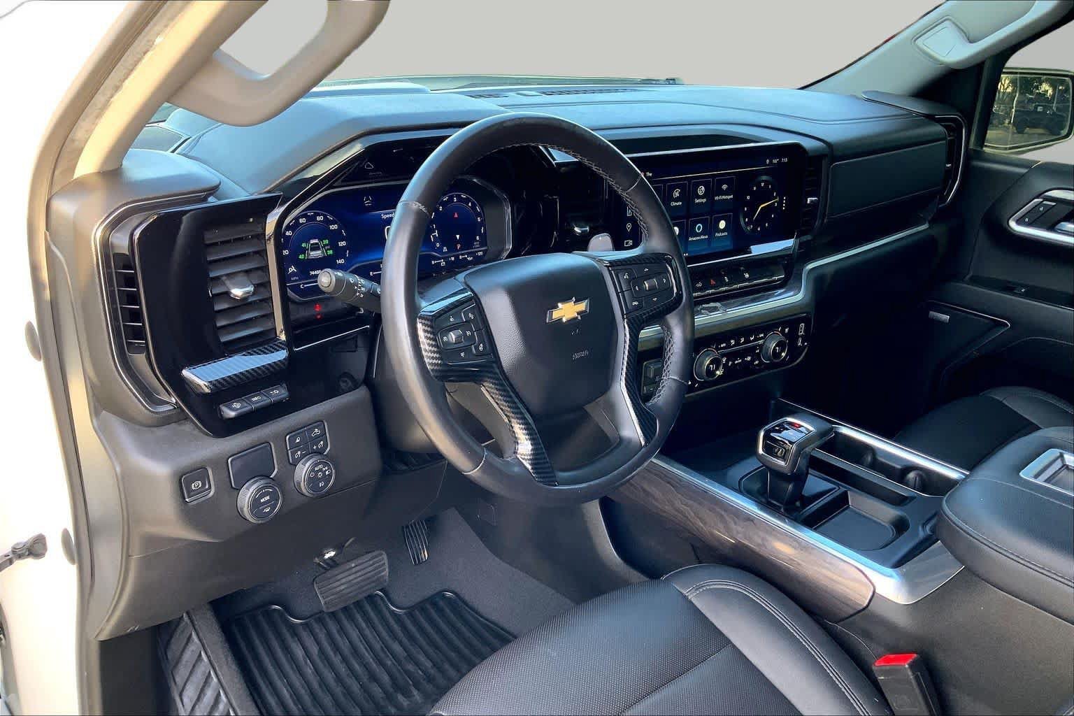 Used 2022 Chevrolet Silverado 1500 LTZ w/ LTZ Premium Texas Edition RWD image 14
