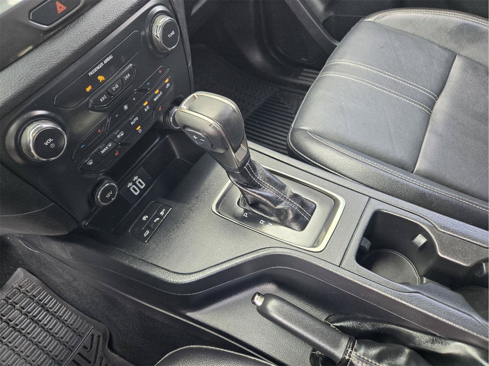 Certified 2020 Ford Ranger Lariat w/ Technology Package RWD image 16