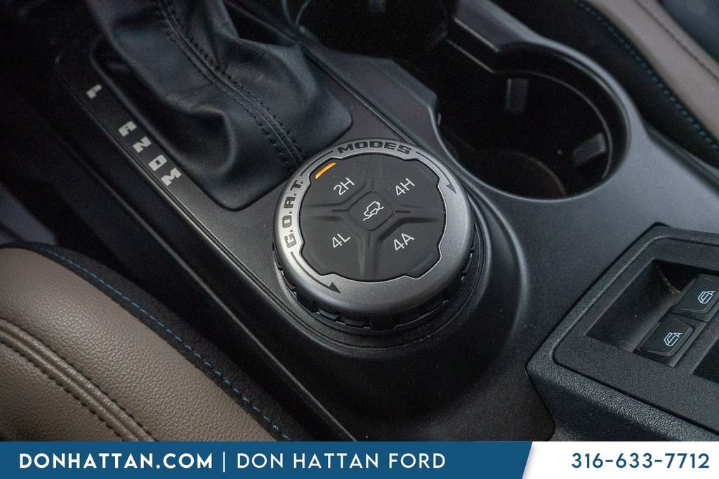 Certified 2023 Ford Bronco Wildtrak AWD/4WD image 11