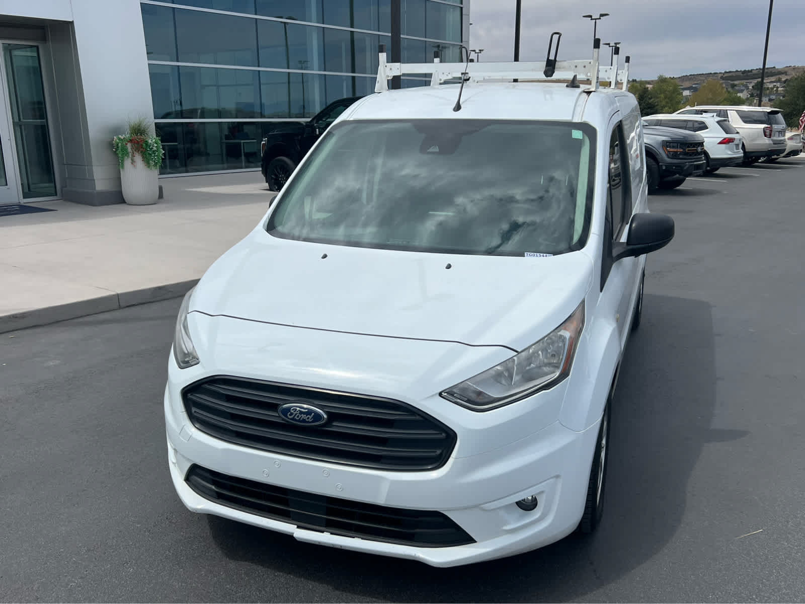 Certified 2019 Ford Transit Connect XLT FWD image 2