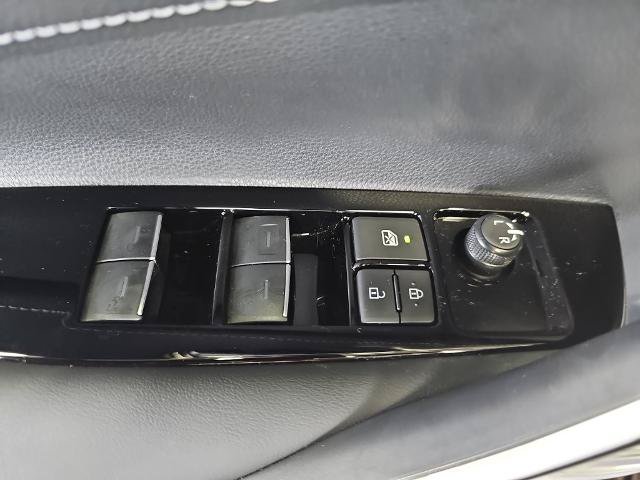 Used 2026 Toyota Corolla XSE FWD image 26